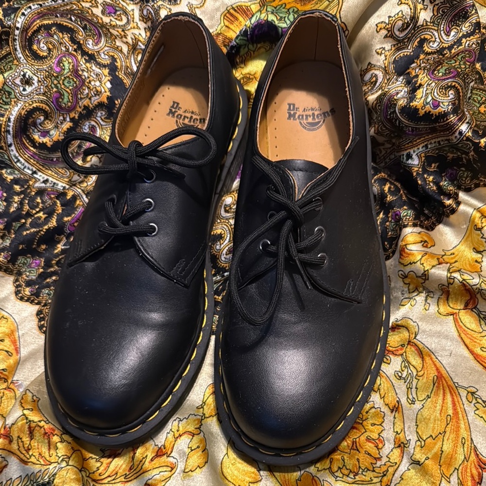 Dr. Martens Men's 1461 Black Leather Oxford Shoes